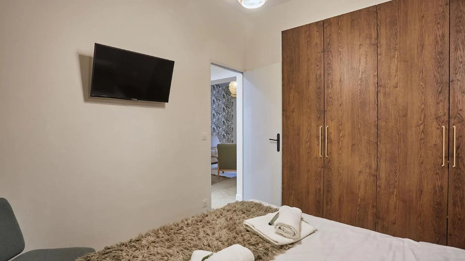 Apartment Sublime Flat Paris Bois De Vincennes By Studio Prestige
